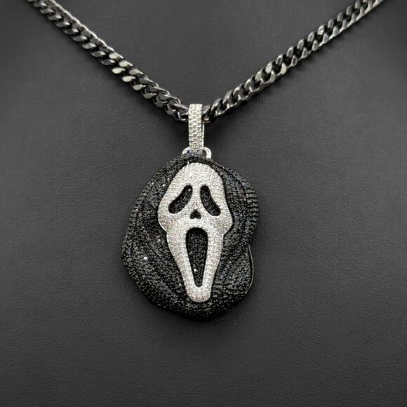 24" x 5mm Black Gun Finish Cuban Chain - Ghost Mask Pendant. - Picture 5 of 9